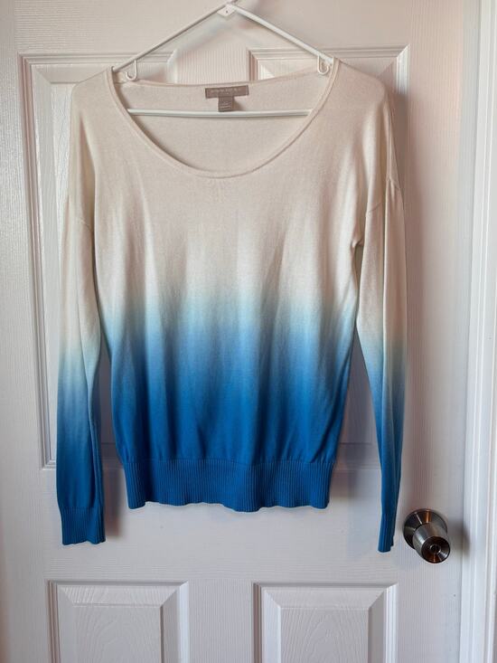 Banana Republic Sweaters - Banana Republic Women’s XS Blue Cream Ombré Dip Dye 100% Cotton Sweater